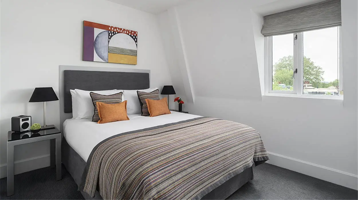 One Bedroom Apartment