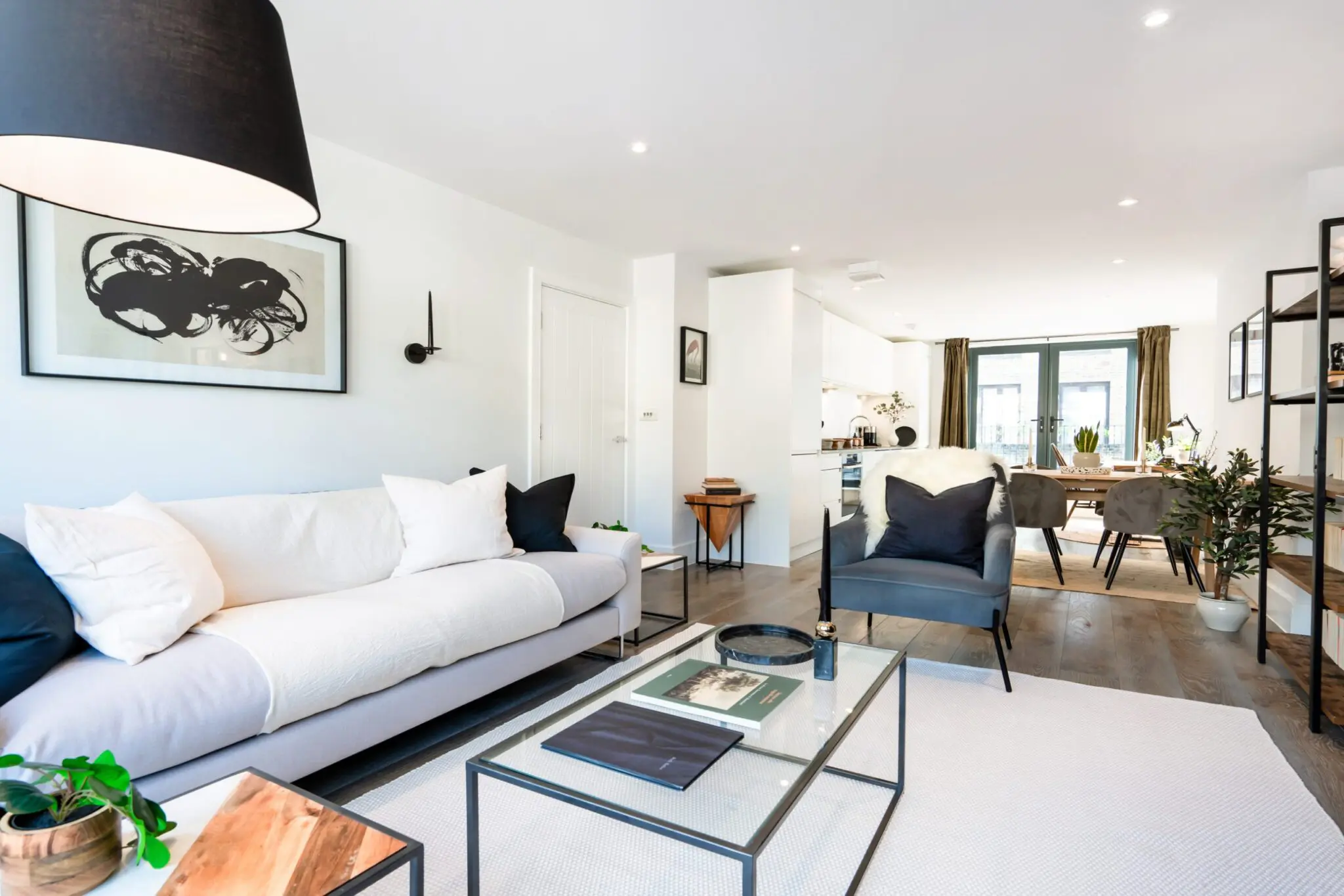 Spacious corporate rental with living area, kitchen and dining space