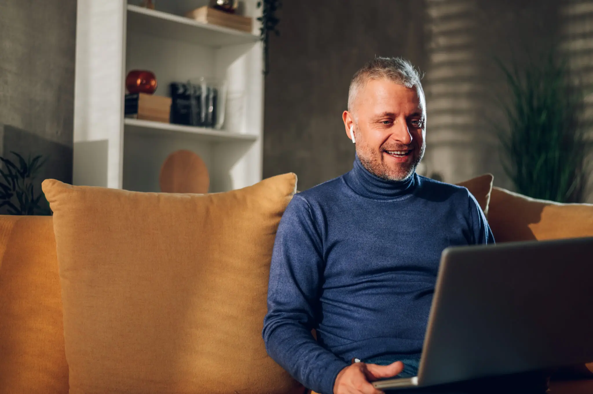 Policyholder searching for insurance claim accommodation