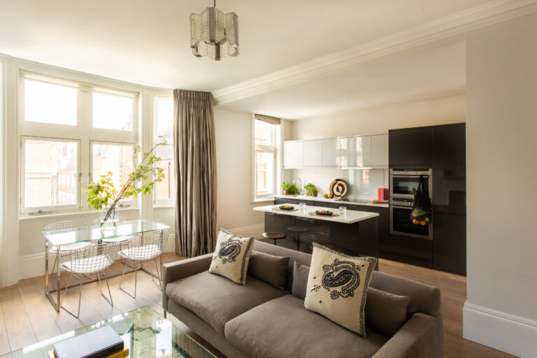 short-term corporate housing