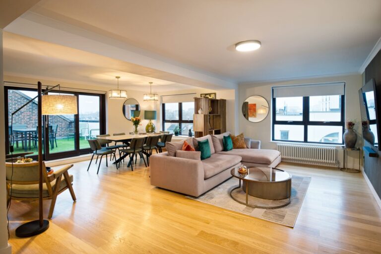  Monarch House Apartments Luxury Serviced Apartments in Kensington 